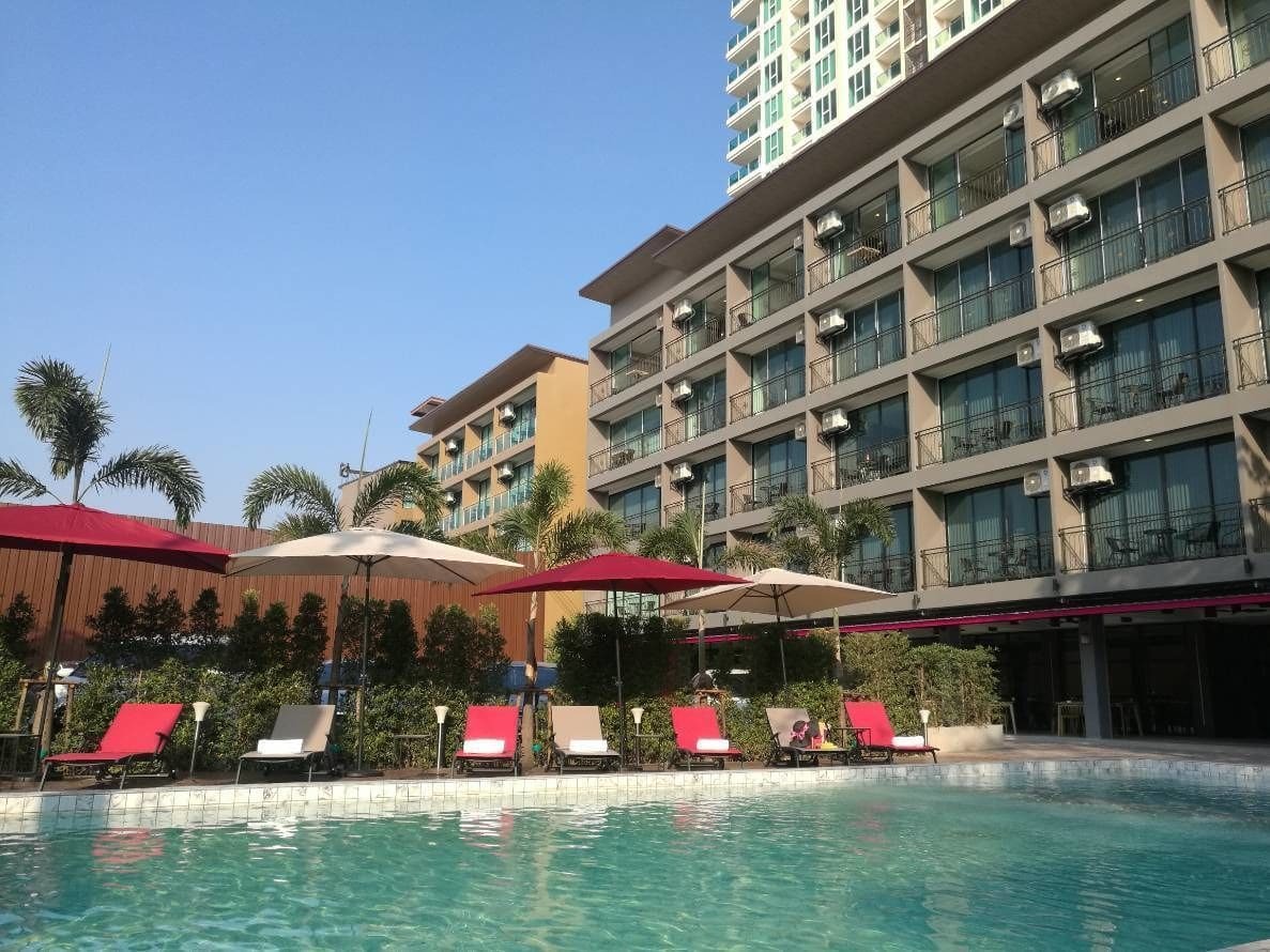 Glow Inn South Pattaya Zewnętrze zdjęcie